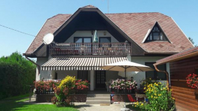 Simon Apartmanház Zamárdi, Zamárdi